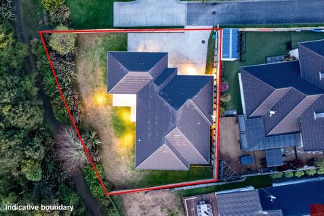 Photo of property in 60 Helenslee Road, Pokeno, 2402