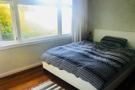 Photo of property in 17 Henderson Street, Karori, Wellington, 6012