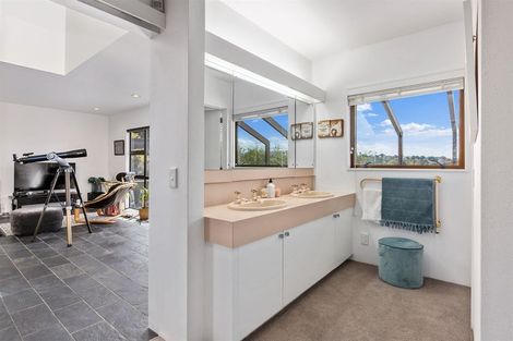 Photo of property in 26 Postgate Drive, Whitby, Porirua, 5024