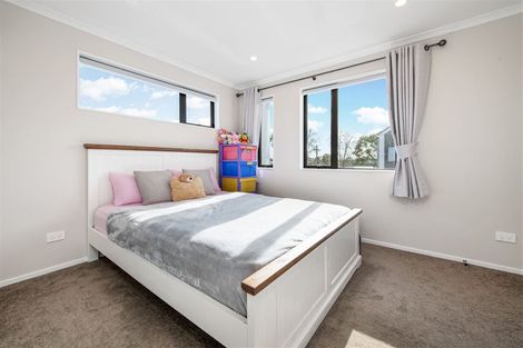 Photo of property in 5/66 Swanson Road, Henderson, Auckland, 0610