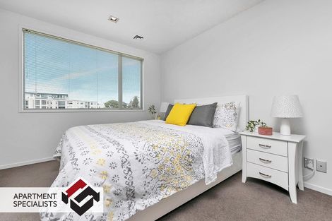 Photo of property in Shoal Haven Apartments, 112a/130 Anzac Street, Takapuna, Auckland, 0622