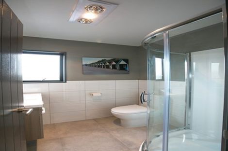 Photo of property in 5 Wharenui Road, Upper Riccarton, Christchurch, 8041