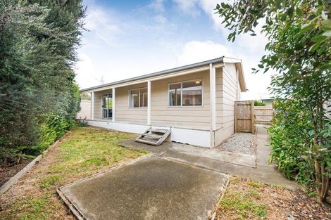 Photo of property in 20b Hilton Grove, Kelvin Grove, Palmerston North, 4414