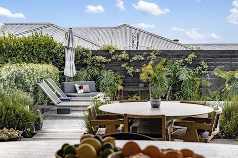 Photo of property in 17 Dinning Road, Riverhead, 0820