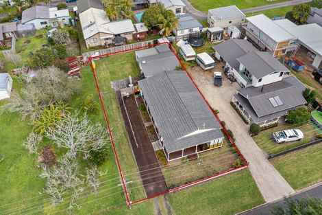 Photo of property in 12 Dundas Street, Whitianga, 3510