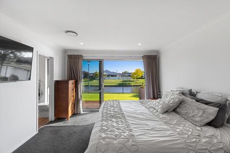 Photo of property in 62 Tiritiri Moana Drive, Pegasus, 7612