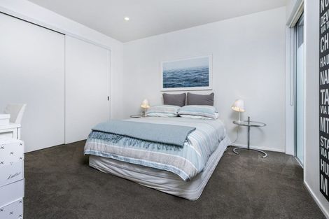 Photo of property in 28 Muritai Road, Milford, Auckland, 0620