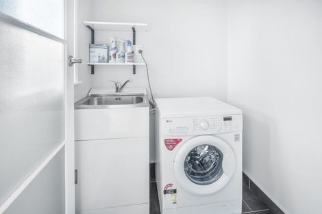 Photo of property in 49 Cecil Street, St Andrews, Hamilton, 3200