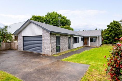 Photo of property in 23 Kingsway Crescent, Forest Lake, Hamilton, 3200