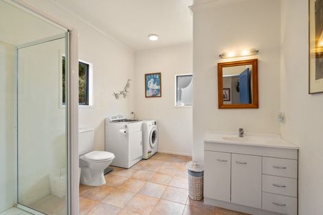 Photo of property in 1534 Ngunguru Road, Ngunguru, Whangarei, 0173