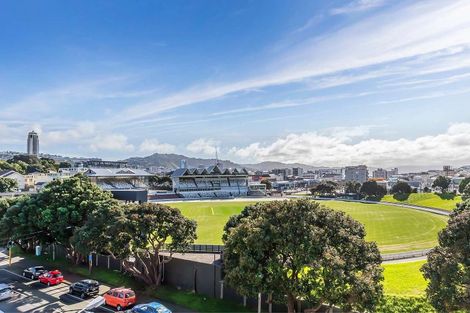 Photo of property in Nouvo Apartments, 3a/21 Rugby Street, Mount Cook, Wellington, 6021