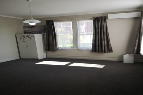 Photo of property in 133 Grant Road, Thorndon, Wellington, 6011