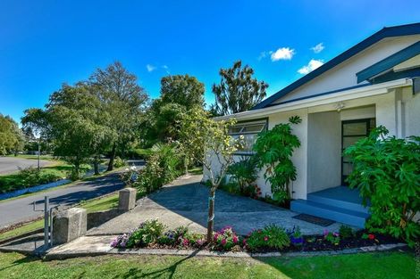 Photo of property in 43 Waimea Terrace, Beckenham, Christchurch, 8023