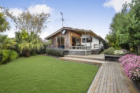 Photo of property in 16 Wilencote Place, Pahurehure, Papakura, 2113