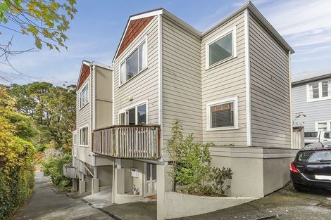 Photo of property in 4/14a Glenmore Street, Thorndon, Wellington, 6011