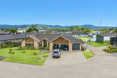 Photo of property in 3 Kelly Place, Whitianga, 3510