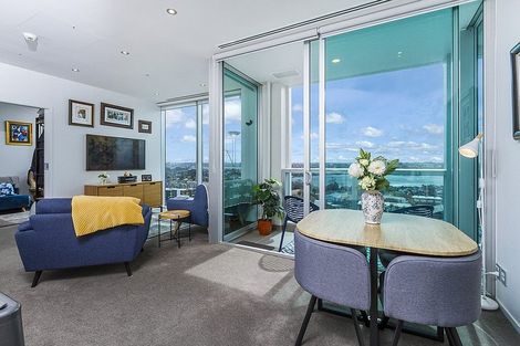 Photo of property in Sentinel Apartments, 1705/3 Northcroft Street, Takapuna, Auckland, 0622