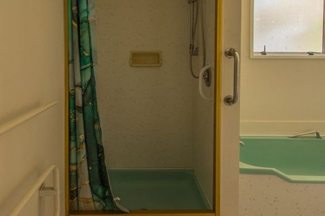 Photo of property in 1/29 Appleby Crescent, Burnside, Christchurch, 8053