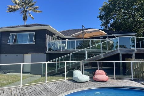 Photo of property in 29c South Lynn Road, Titirangi, Auckland, 0604
