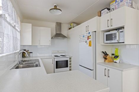 Photo of property in 53 Sunnyvale Street, Bell Block, New Plymouth, 4312