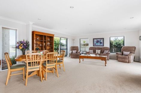Photo of property in 20 Parkland Rise, Omokoroa, 3114