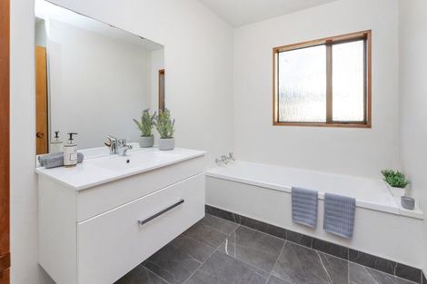 Photo of property in 176 Rocking Horse Road, Southshore, Christchurch, 8062