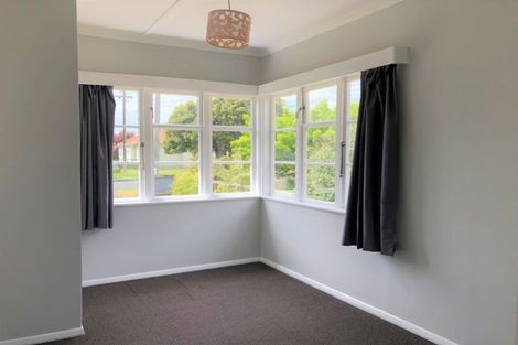 Photo of property in 37 Swiss Avenue, Gonville, Whanganui, 4501