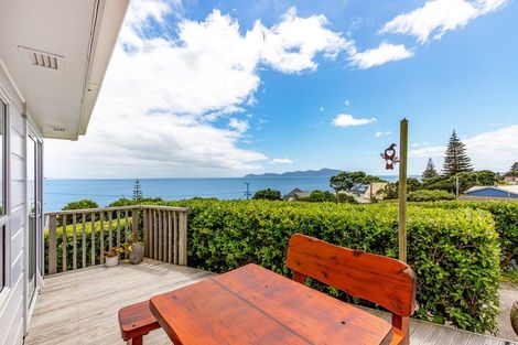 Photo of property in 63 Ames Street, Paekakariki, 5034