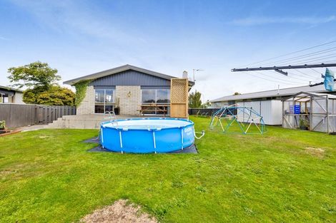 Photo of property in 18 Oberon Street, Stratford, 4332