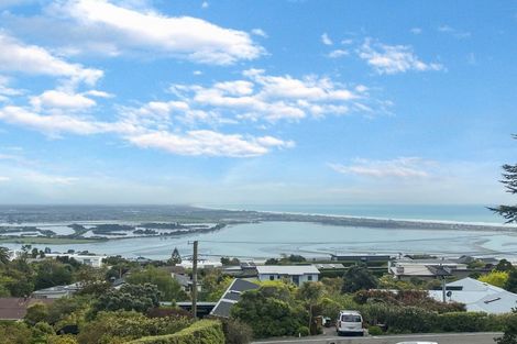 Photo of property in 266 Mount Pleasant Road, Mount Pleasant, Christchurch, 8081