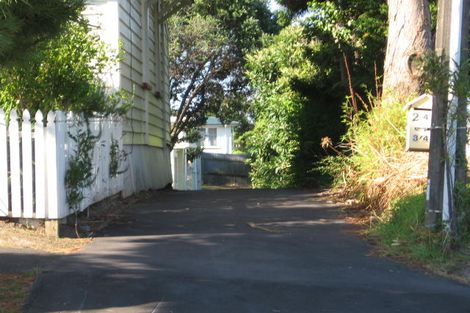 Photo of property in 3/4 Gardner Avenue, New Lynn, Auckland, 0600