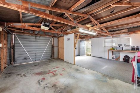 Photo of property in 20 Riserra Drive, Ranui, Auckland, 0612