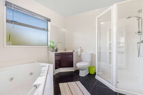 Photo of property in 162 White Road, Hunua, Papakura, 2583