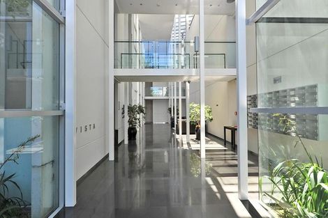 Photo of property in Sanctum Apartment, 10 Ebor Street, Te Aro, Wellington, 6011