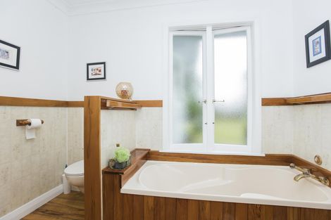 Photo of property in 148 Stout Street, Mangapapa, Gisborne, 4010