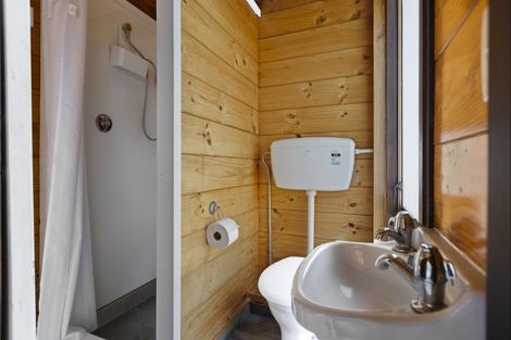 Photo of property in 12 Woodleigh Street, Frankleigh Park, New Plymouth, 4310