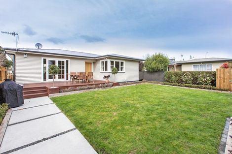 Photo of property in 4 Woodstock Place, Hokowhitu, Palmerston North, 4410
