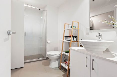 Photo of property in 2g/33 Mackelvie Street, Grey Lynn, Auckland, 1021
