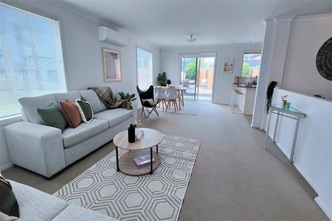 Photo of property in 104 Barbados Way, One Tree Point, 0118