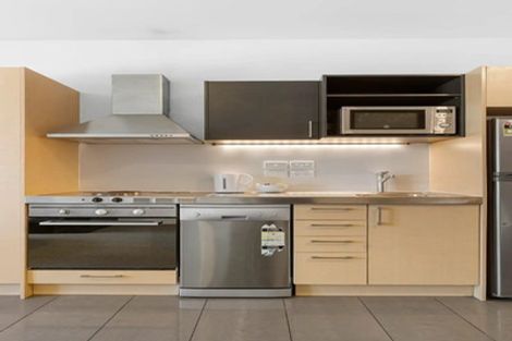Photo of property in Twin Towers, 809/17 Putney Way, Manukau, Auckland, 2104