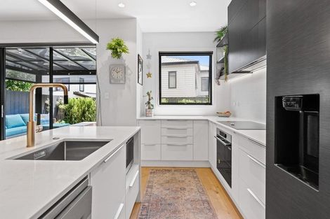 Photo of property in 3 Sierra Pine Road, Hobsonville, Auckland, 0616