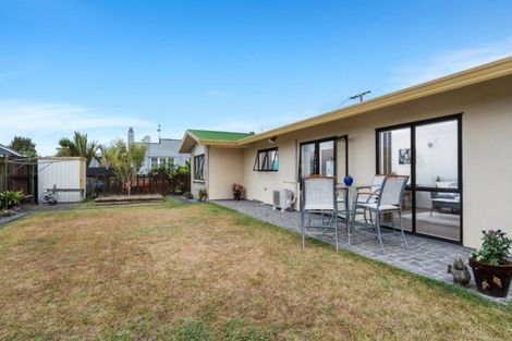 Photo of property in 4 Pemberton Crescent, Greerton, Tauranga, 3112