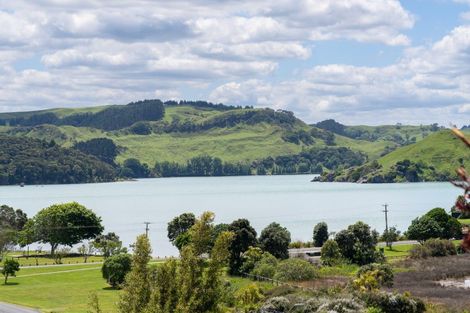 Photo of property in 37 Long Street, Raglan, 3225