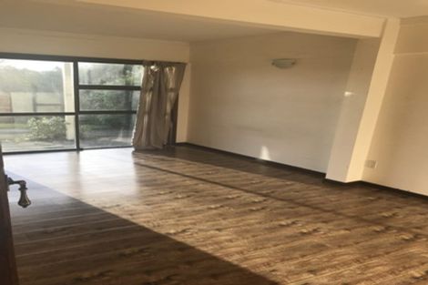 Photo of property in 13 Charles Dickens Drive, Mellons Bay, Auckland, 2014