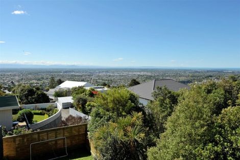 Photo of property in 2/19 Longhurst Terrace, Cashmere, Christchurch, 8022