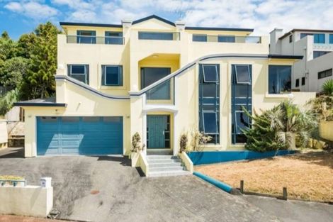 Photo of property in 97 Penguin Drive, Murrays Bay, Auckland, 0630