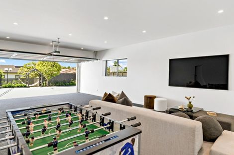 Photo of property in 114 Bramley Drive, Farm Cove, Auckland, 2012