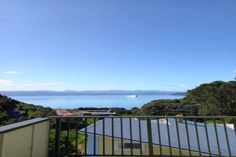 Photo of property in 3/19 Onslow Road, Khandallah, Wellington, 6035