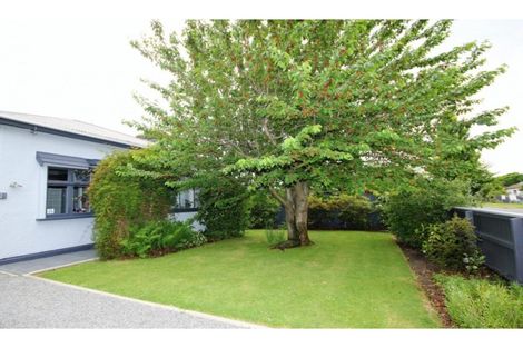 Photo of property in 21 Cross Street, Phillipstown, Christchurch, 8011