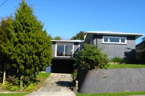 Photo of property in 31 Clawton Street, Westown, New Plymouth, 4310